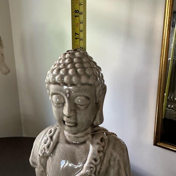 Home decor- sculpture - Picture 6 of 9